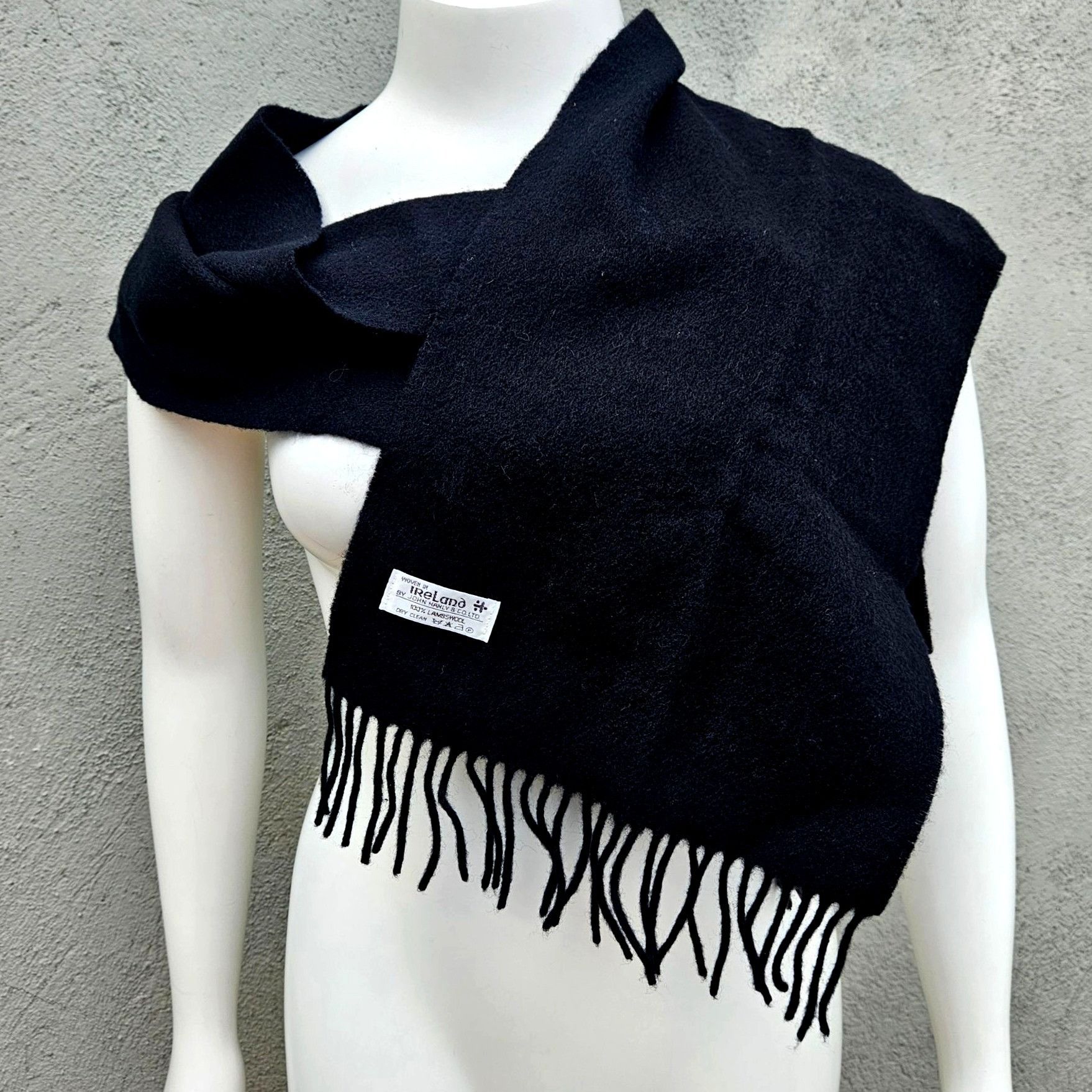 Other Irish Lambswool Black Shawl 72 x 12 Inches John Hanley Size ONE SIZE - 5 Thumbnail