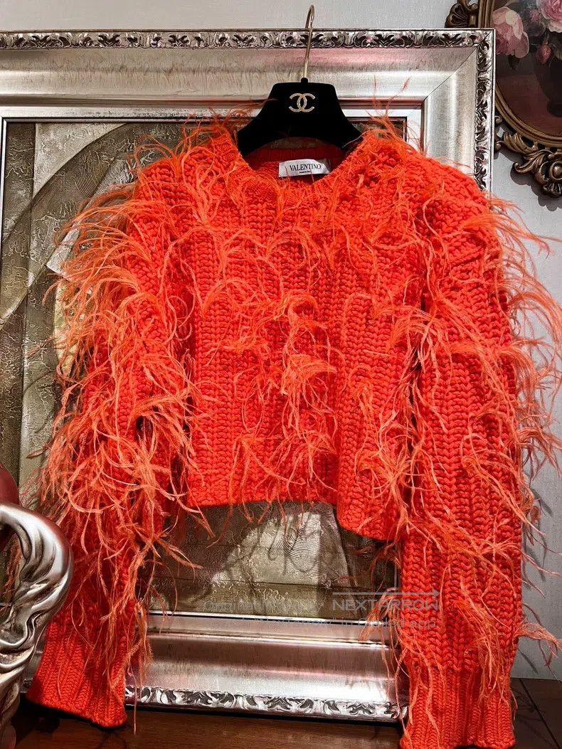 Valentino Valentino Ostrich feather short sweater Size S / US 4 / IT 40 - 1 Thumbnail