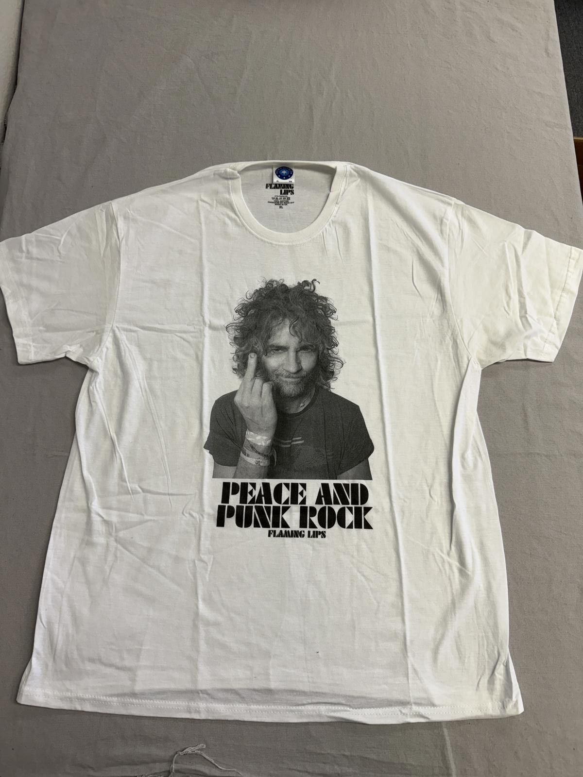 Designer Flaming Lips Band T-shirt Wayne Coyne Peace & Punk Rock XL Size US XL / EU 56 / 4 - 1 Thumbnail