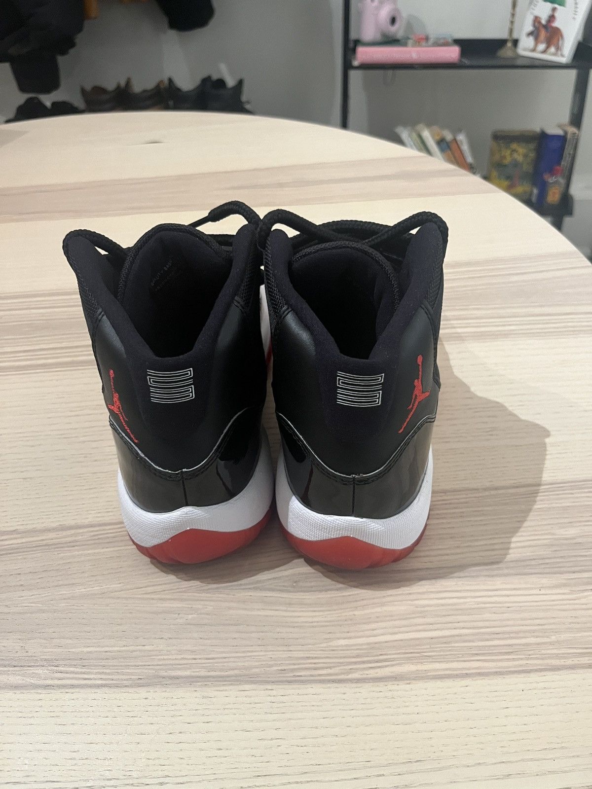 Jordan Brand Jordan 11 bred Size US 7 / EU 40 - 4 Thumbnail