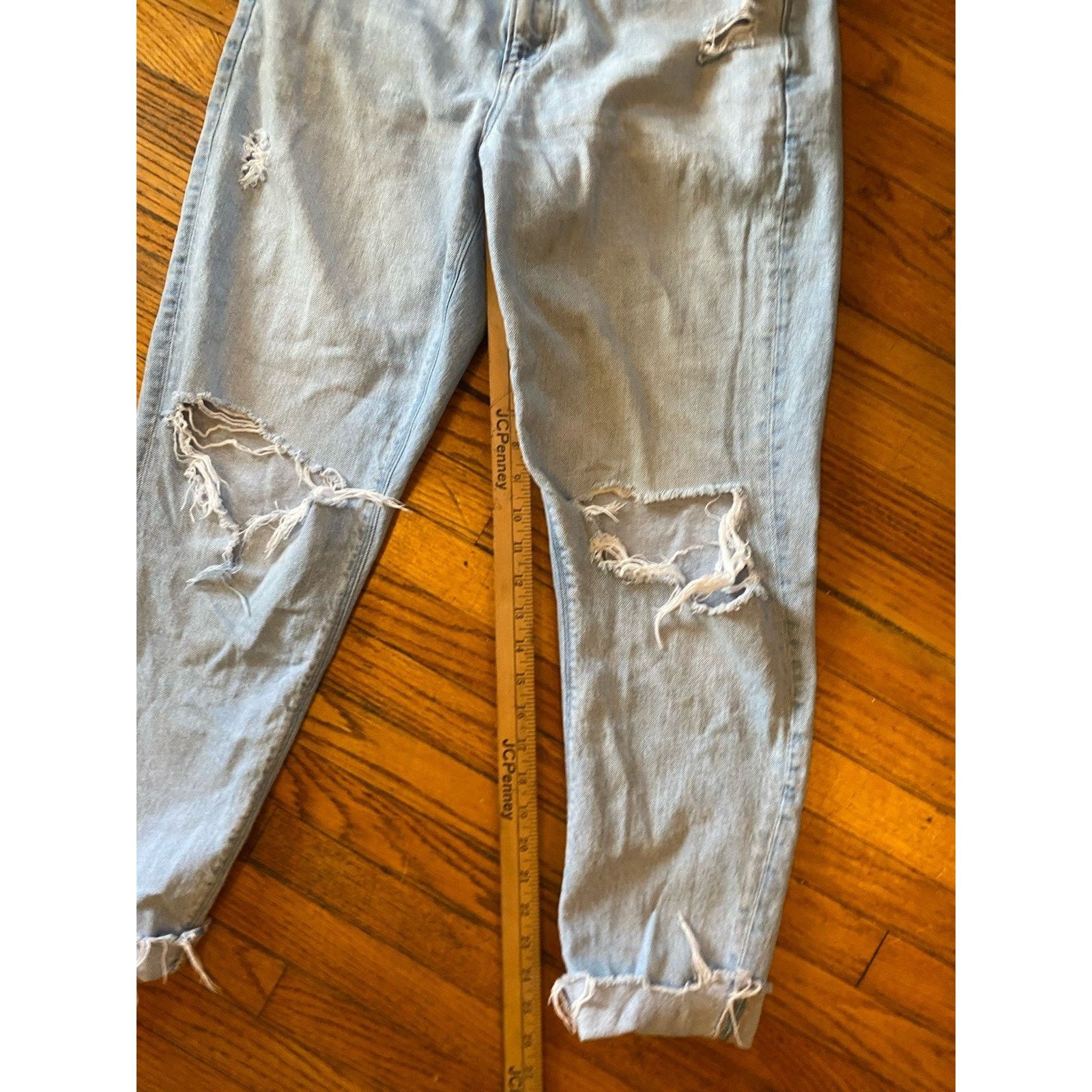 American Eagle Outfitters American Eagle Stretch Distressed Jeans Women’s 6 Size 28" / US 6 / IT 42 - 7 Thumbnail