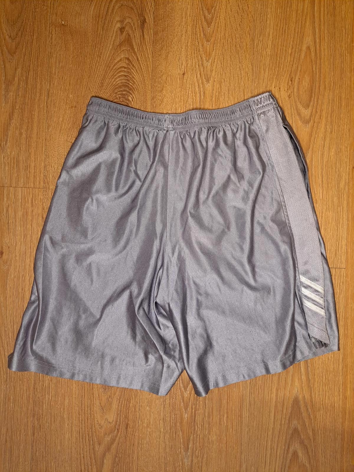 Adidas VINTAGE Adidas Athletic Shorts Mens Large Gray Size US 34 / EU 50 - 5 Thumbnail