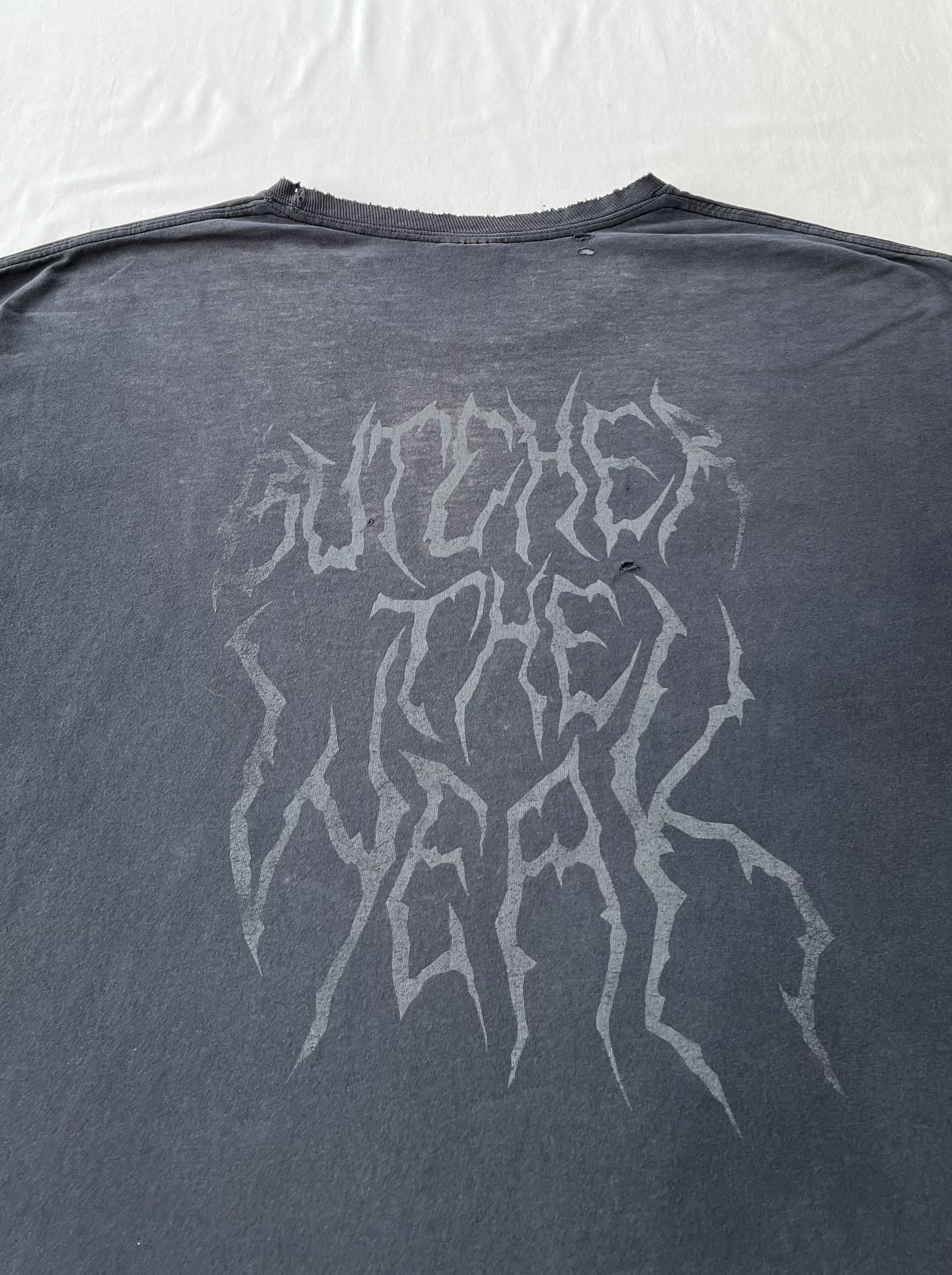 Band Tees Vintage 2000s Devourment Butcher the Weak Death Metal Tshirt Size US XL / EU 56 / 4 - 13 Thumbnail