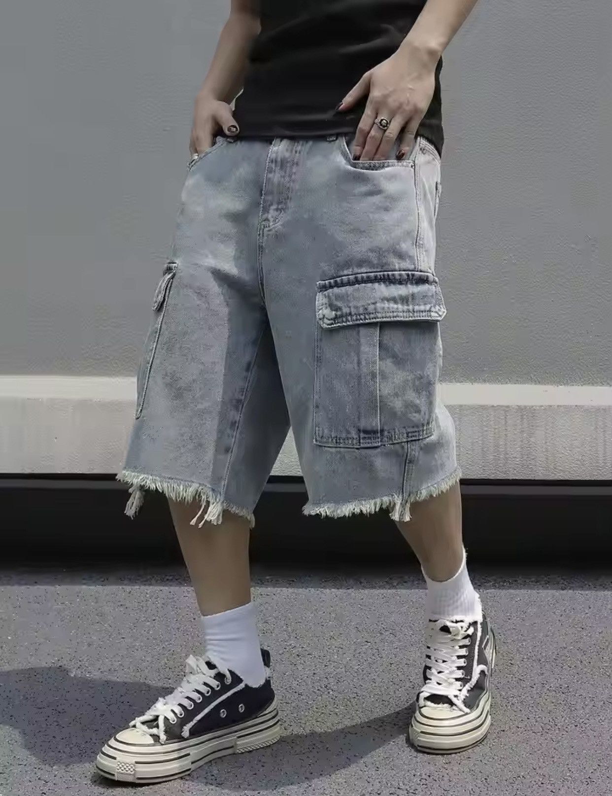 Denime × Jean Loose Casual Elastic Waist Large Pocket Cargo Jeans Shorts Size US 34 / EU 50 - 4 Thumbnail