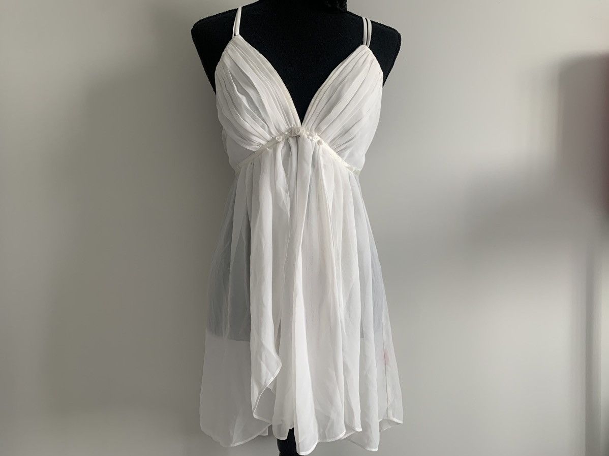 Vintage La Vie en Rose white sheer camisole Grailed