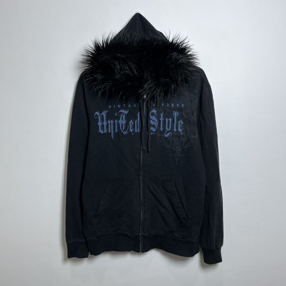 Le Grande Bleu (L.G.B.) Design United Punk Grunge Faux Fur Hoodie If6w9 LGB Style Size US M / EU 48-50 / 2 - 1 Thumbnail