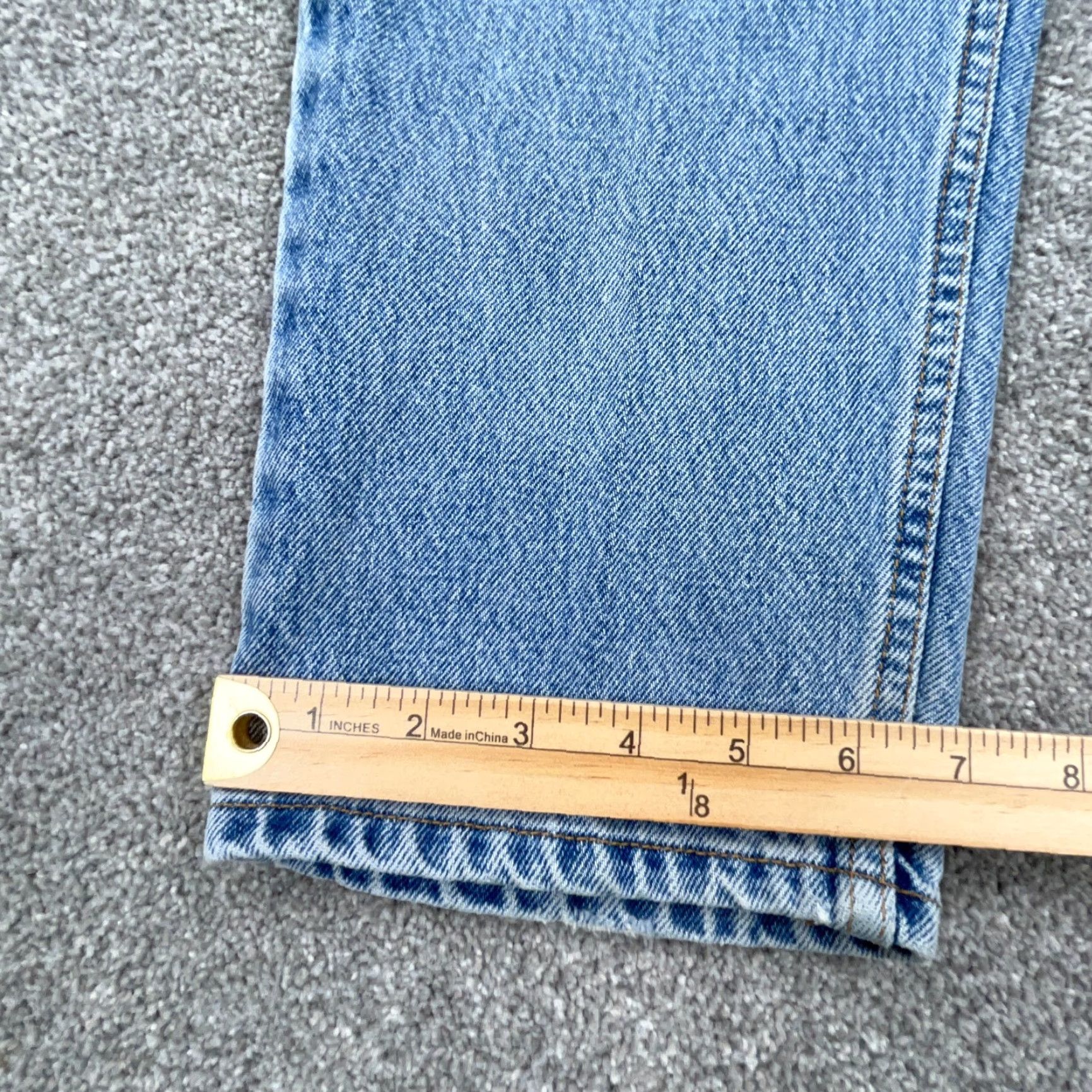 Levi's VINTAGE Levi's 550 Jeans Women 5-Pocket Design Relaxed Tapered Fit 31x30 Blue 80s 90s USA Mens Womens Girls Boys 731 Size 36" / US 14 / IT 50 - 7 Thumbnail