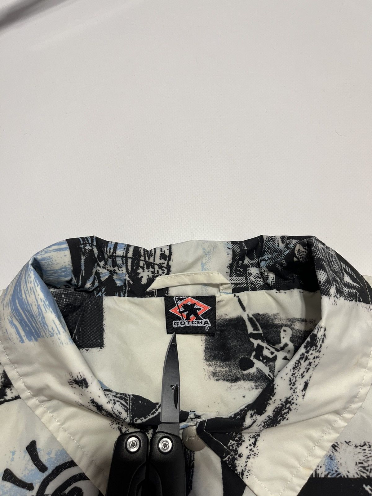 Gotcha Vintage Surf Style Coach Jacket Menswear