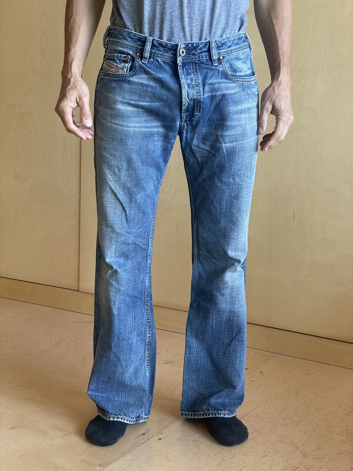 Diesel Y2K Diesel Zathan Jeans Size US 33 - 1 Thumbnail