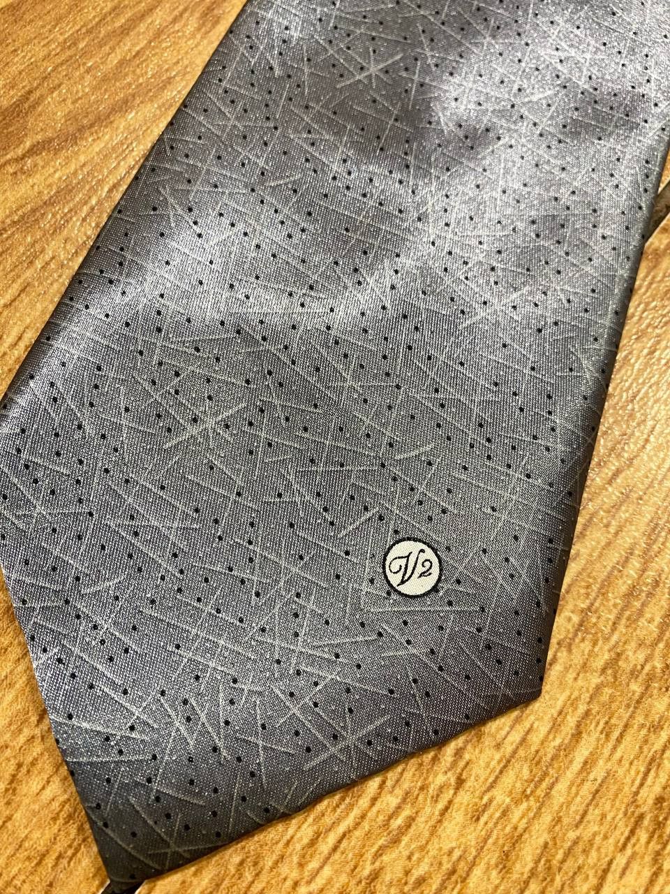 Versace VINTAGE Tie VERSACE CLASSIC LUXURY Y2K Size ONE SIZE - 2 Thumbnail