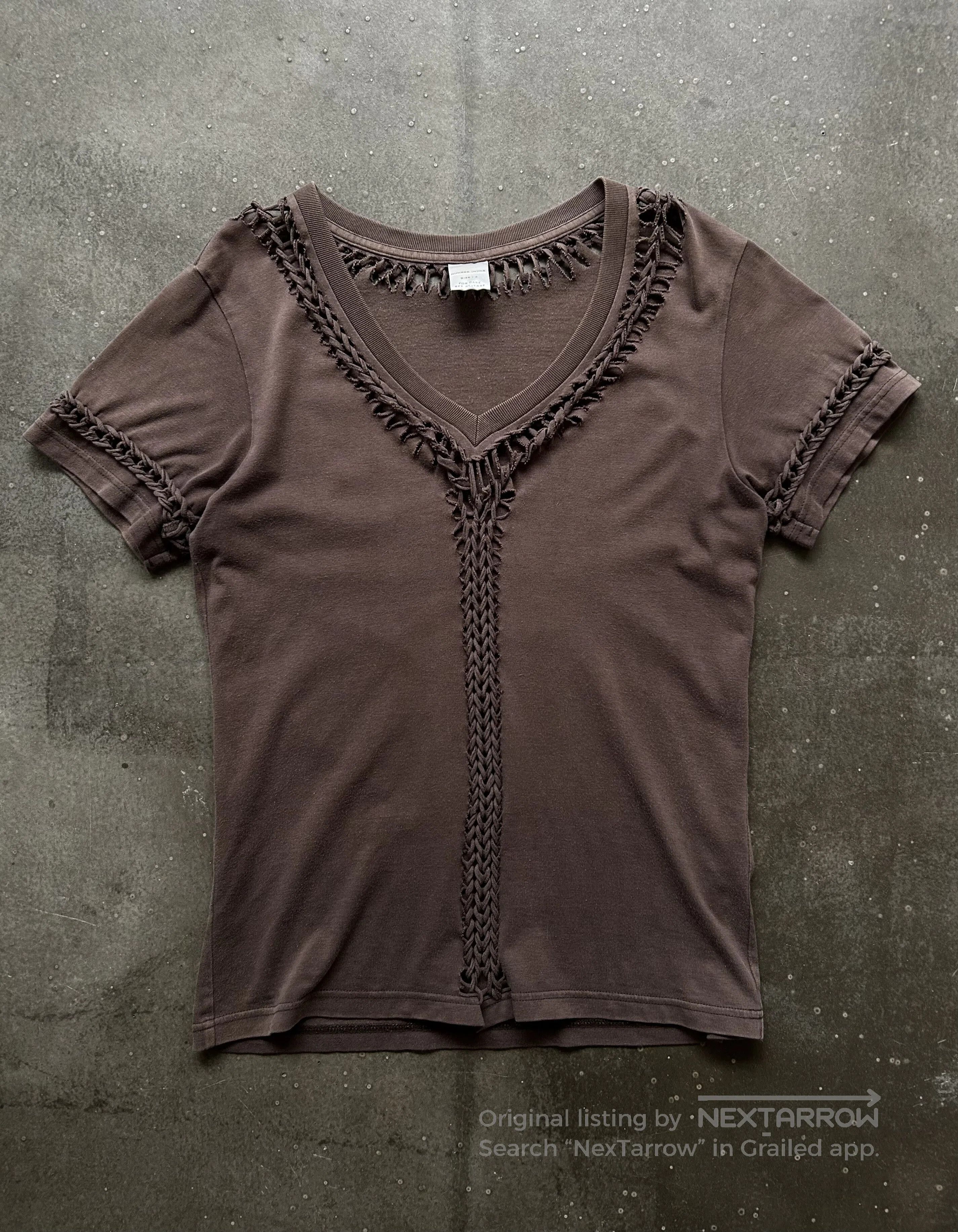 number nine woven short sleeve shirt.
