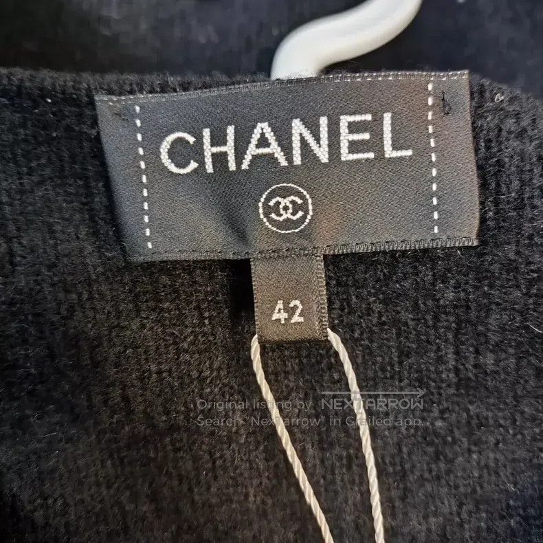 Chanel Chanel Black double-breasted cashmere jacket Size M / US 6-8 / IT 42-44 - 3 Thumbnail