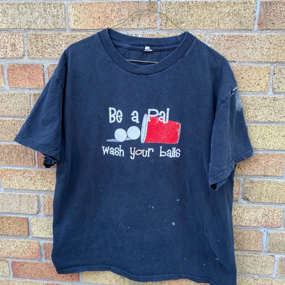 Vintage Vintage 'Be a Pal Wash Your Balls' Cup Pong Graphic T Shirt Size US L / EU 52-54 / 3 - 7 Thumbnail