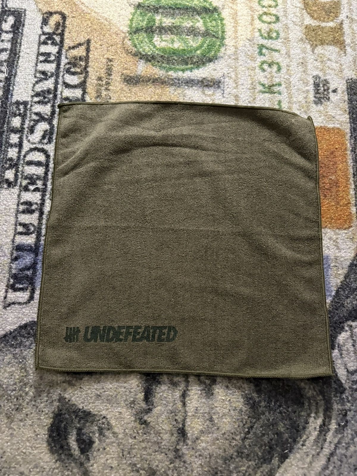 Undefeated Undefeated Micro Towel Size ONE SIZE - 1 Thumbnail