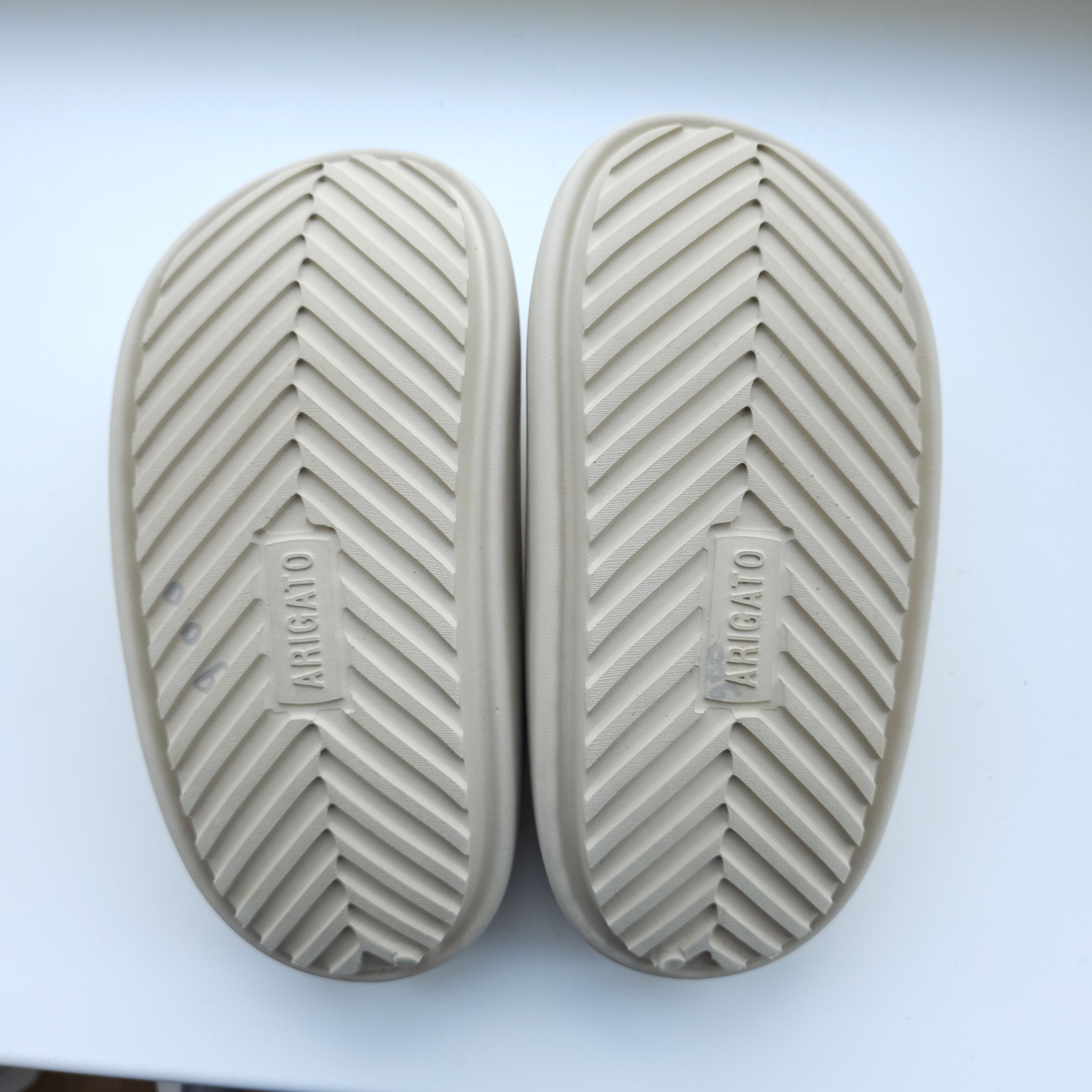 Axel Arigato Magma Platform Sandals Slides Sz IV EUR 36-37 US 5-6 Size US 6 / IT 36 - 6 Thumbnail