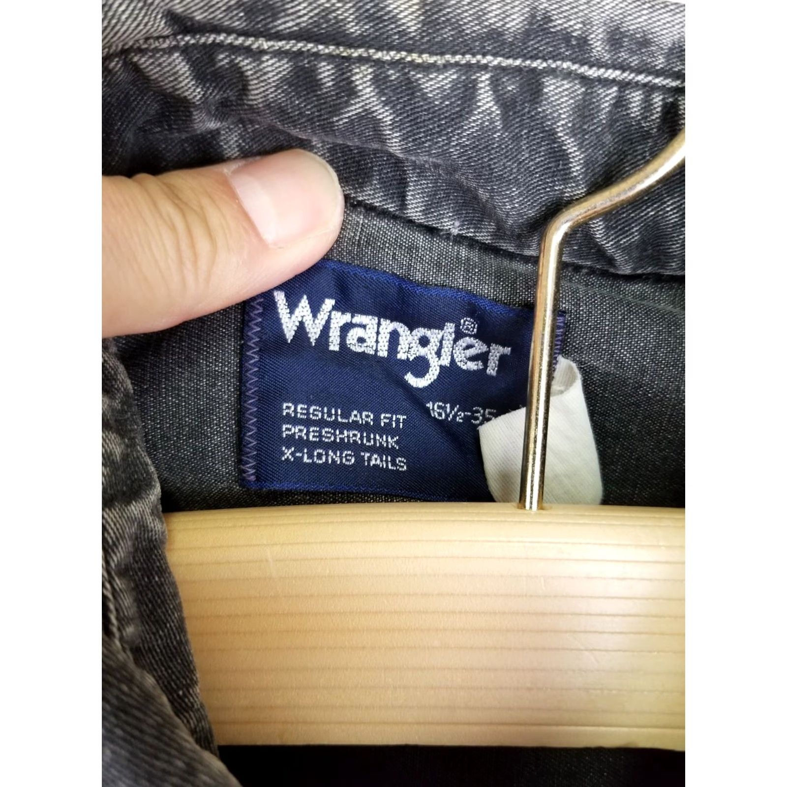Wrangler VINTAGE Wrangler Brushpopper Aztec Pattern Western Cowboy Shirt SZ 16 1/2 Men Long Sleeve Black Canvas Hooded Lined 90s Style Size US XL / EU 56 / 4 - 6 Thumbnail