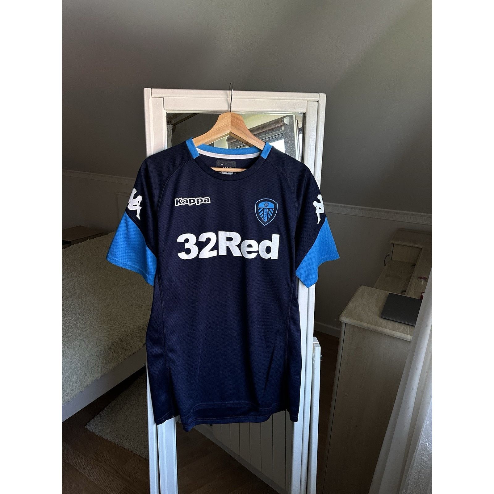 Kappa Leeds United 2016 2017 Third Football Shirt Soccer Jersey Ka Size US XL / EU 56 / 4 - 2 Thumbnail