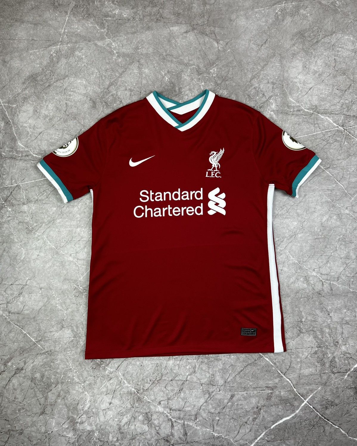 Vintage Nike Liverpool 2020-21 Home Jersey Size US S / EU 44-46 / 1 - 1 Thumbnail