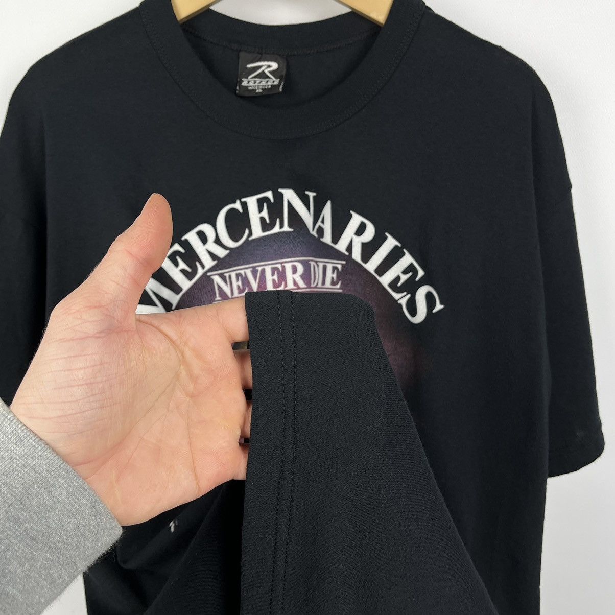Vintage Vintage “Mercenaries Never Die” Military T Shirt 1988 Size US XL / EU 56 / 4 - 13 Thumbnail