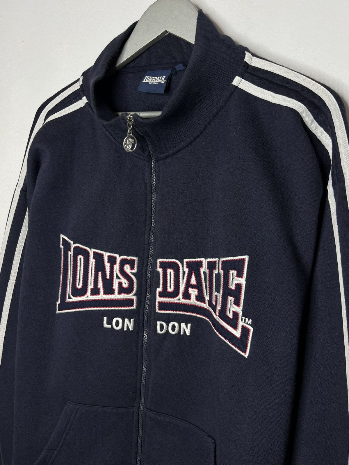 Lonsdale Vintage Lonsdale London Big Logo Full Zip Fleece Jacket Size US XXL / EU 58 / 5 - 3 Thumbnail