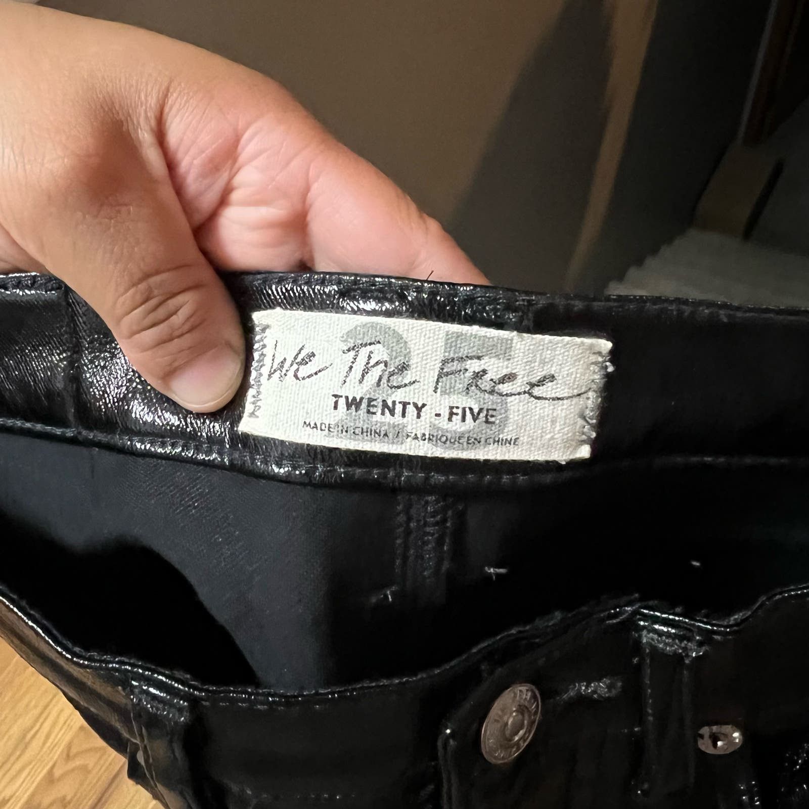 Free People Free People Phoenix Button Fly Skinny Jeans in Black size 25 Size 25" / US 0 / IT 36 - 5 Thumbnail