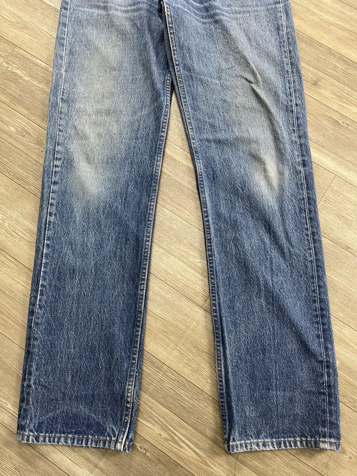 Levi's Vintage Clothing 🇺🇸1990s Vintage Levis 501 33x34 Straight Leg Blue Jeans Size US 33 - 7 Thumbnail