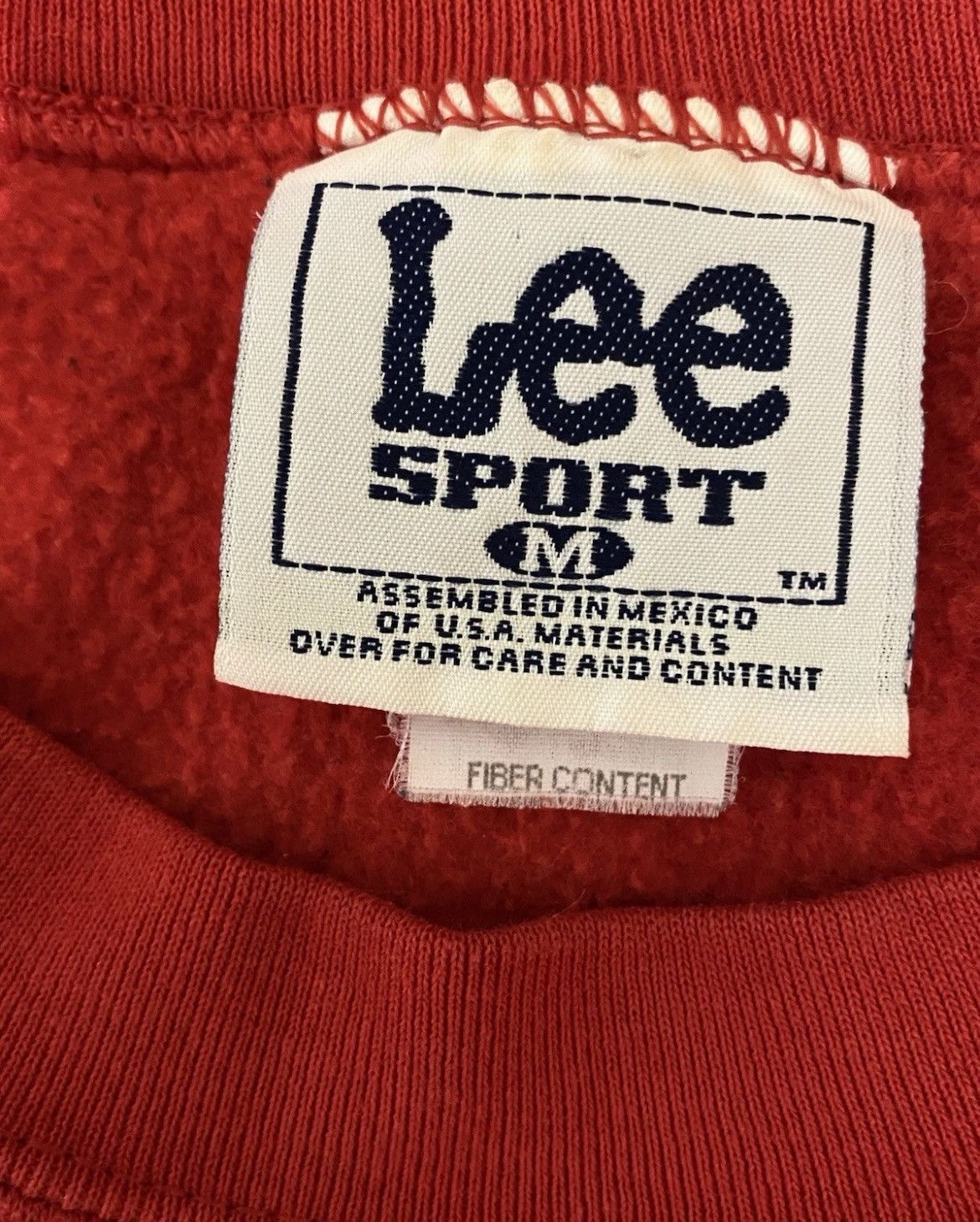 Vintage Vintage Detroit Red Wings Sweater Mens M Lee Sport Pullover Size US M / EU 48-50 / 2 - 2 Thumbnail
