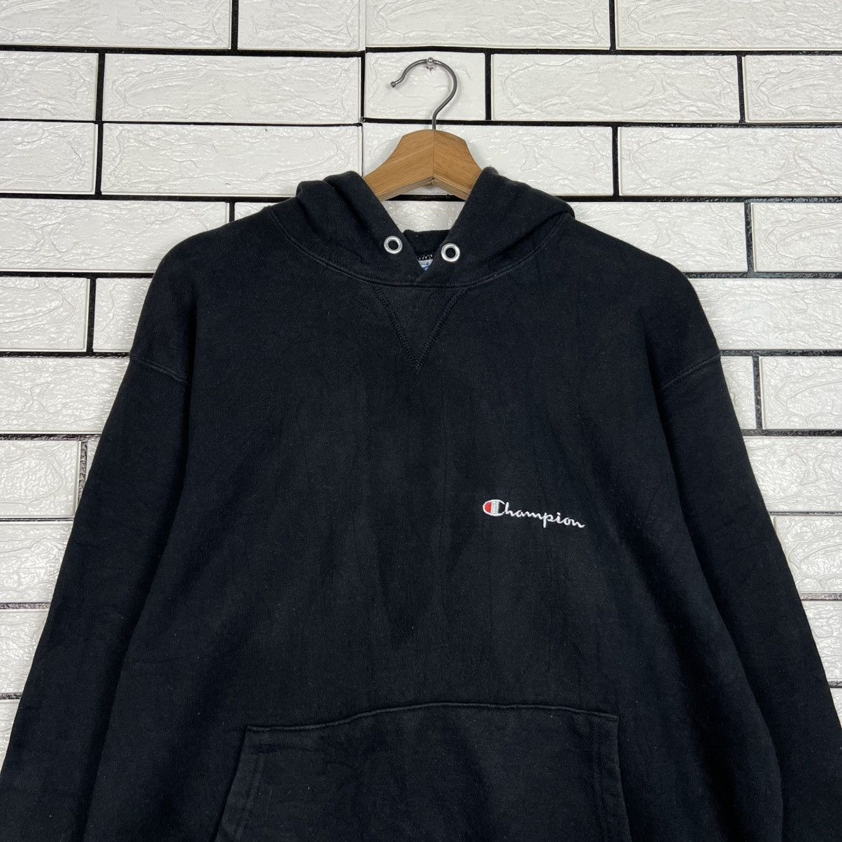 Champion CHAMPION Embroidered Small Logo Pullover Hoodies #4207-C192 Size US L / EU 52-54 / 3 - 10 Thumbnail