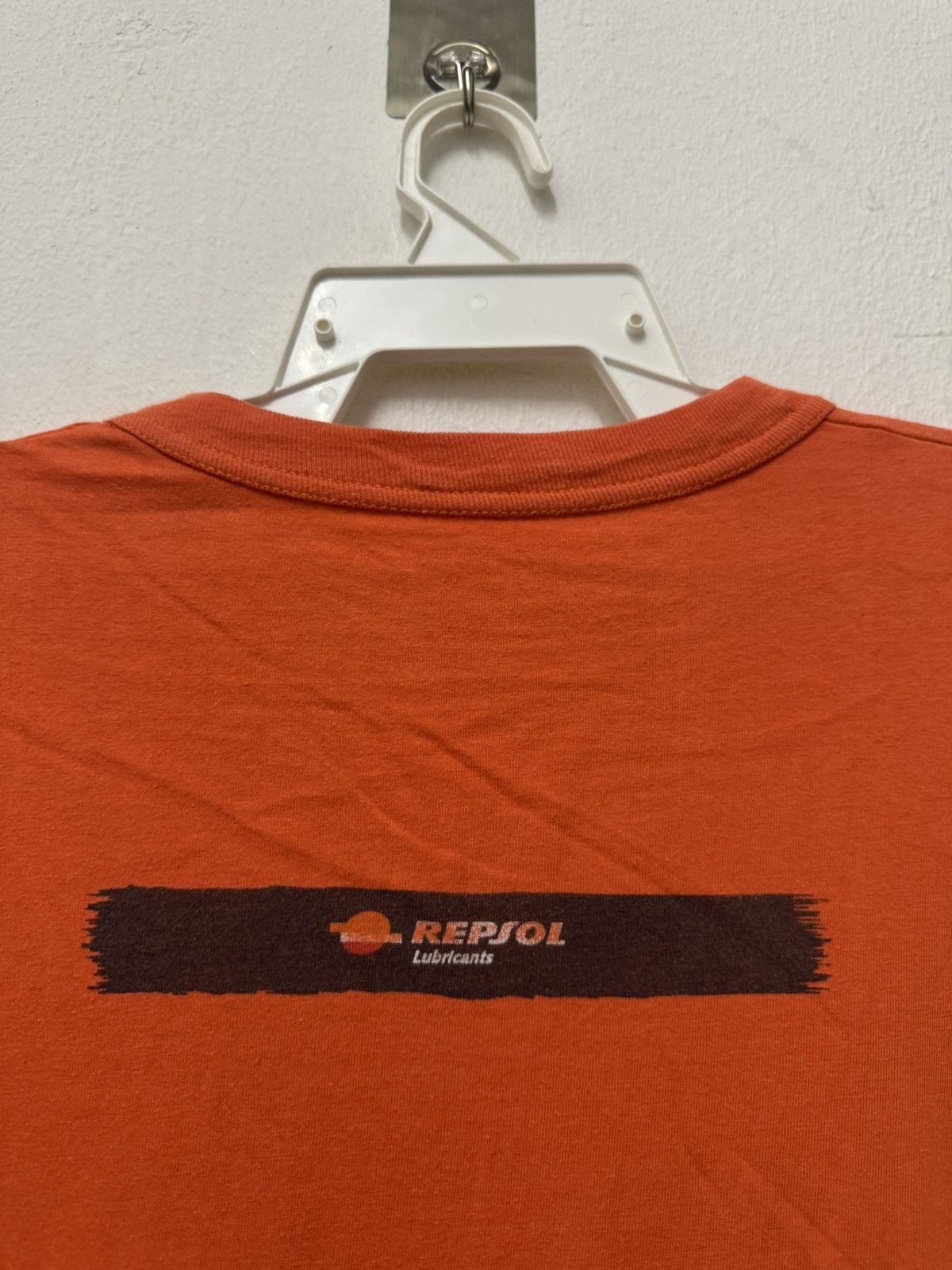 Vintage Vintage Nicky Hayden Repsol MotoGp T shirt Size US L / EU 52-54 / 3 - 8 Thumbnail
