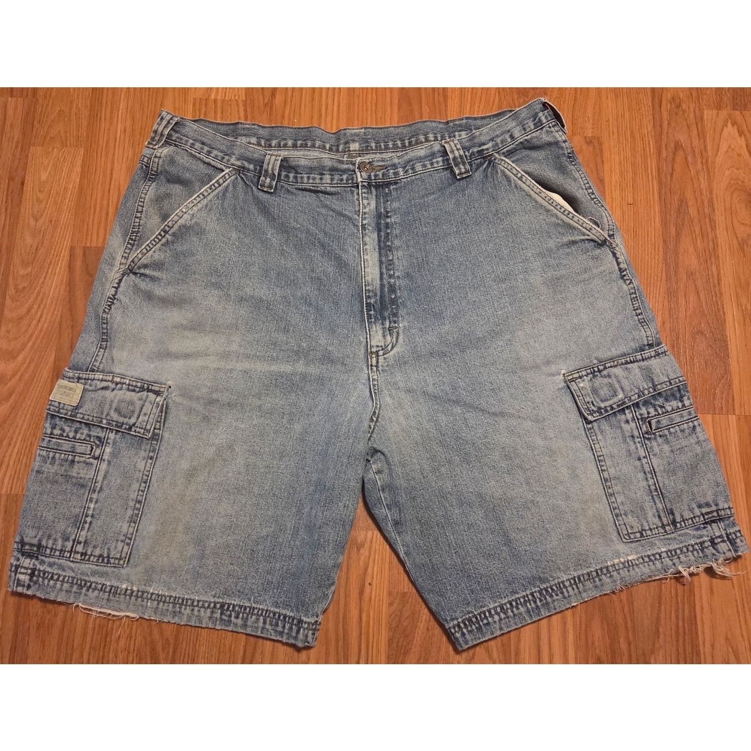Wrangler VINTAGE WRANGLER ORIGINALS BLUE DENIM JEAN SHORTS SIZE - 38 Size US 38 / EU 54 - 3 Thumbnail