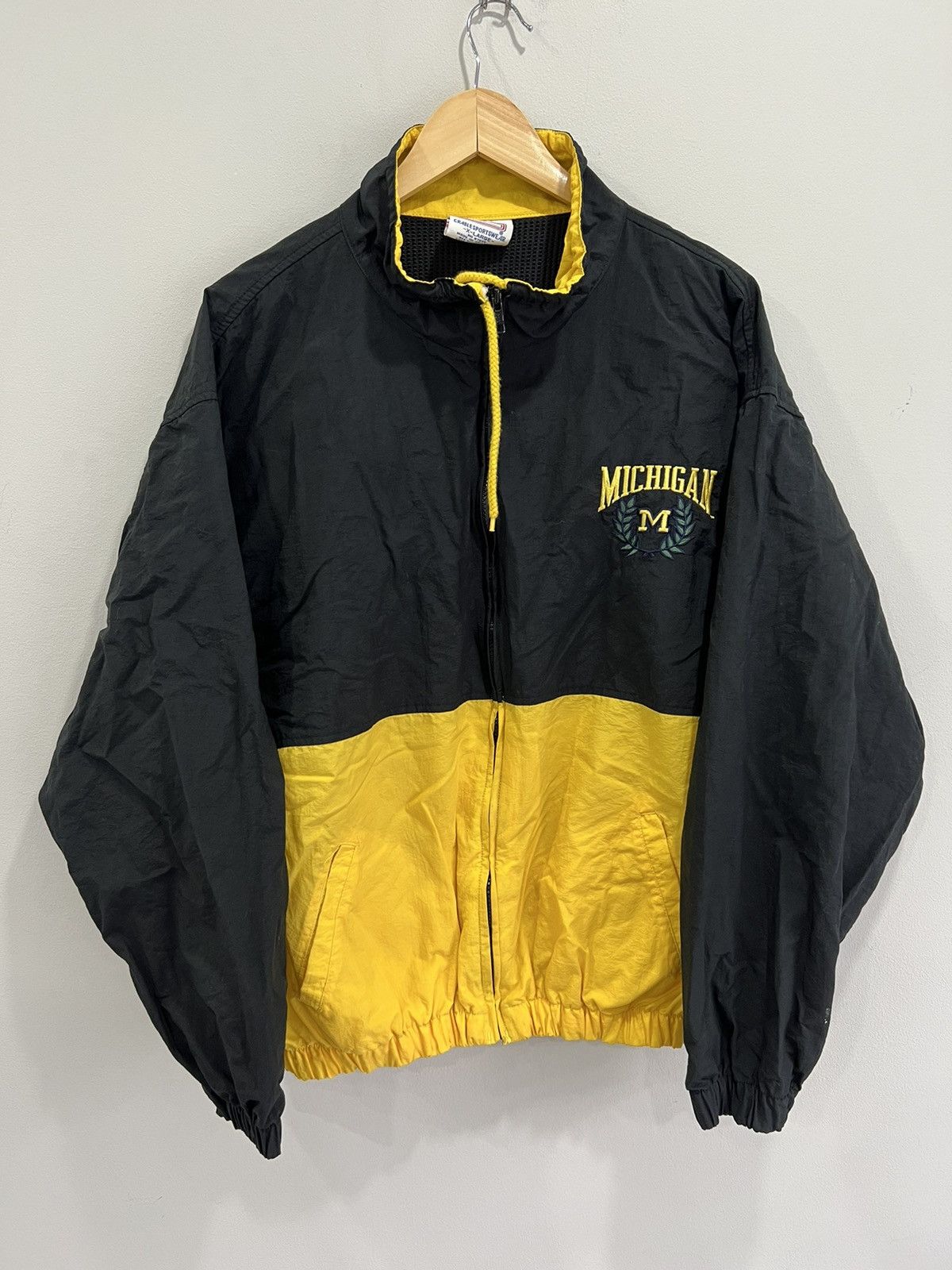 Vintage Vintage Michigan State Wolverines Jacket windbreaker Size US XL / EU 56 / 4 - 1 Thumbnail