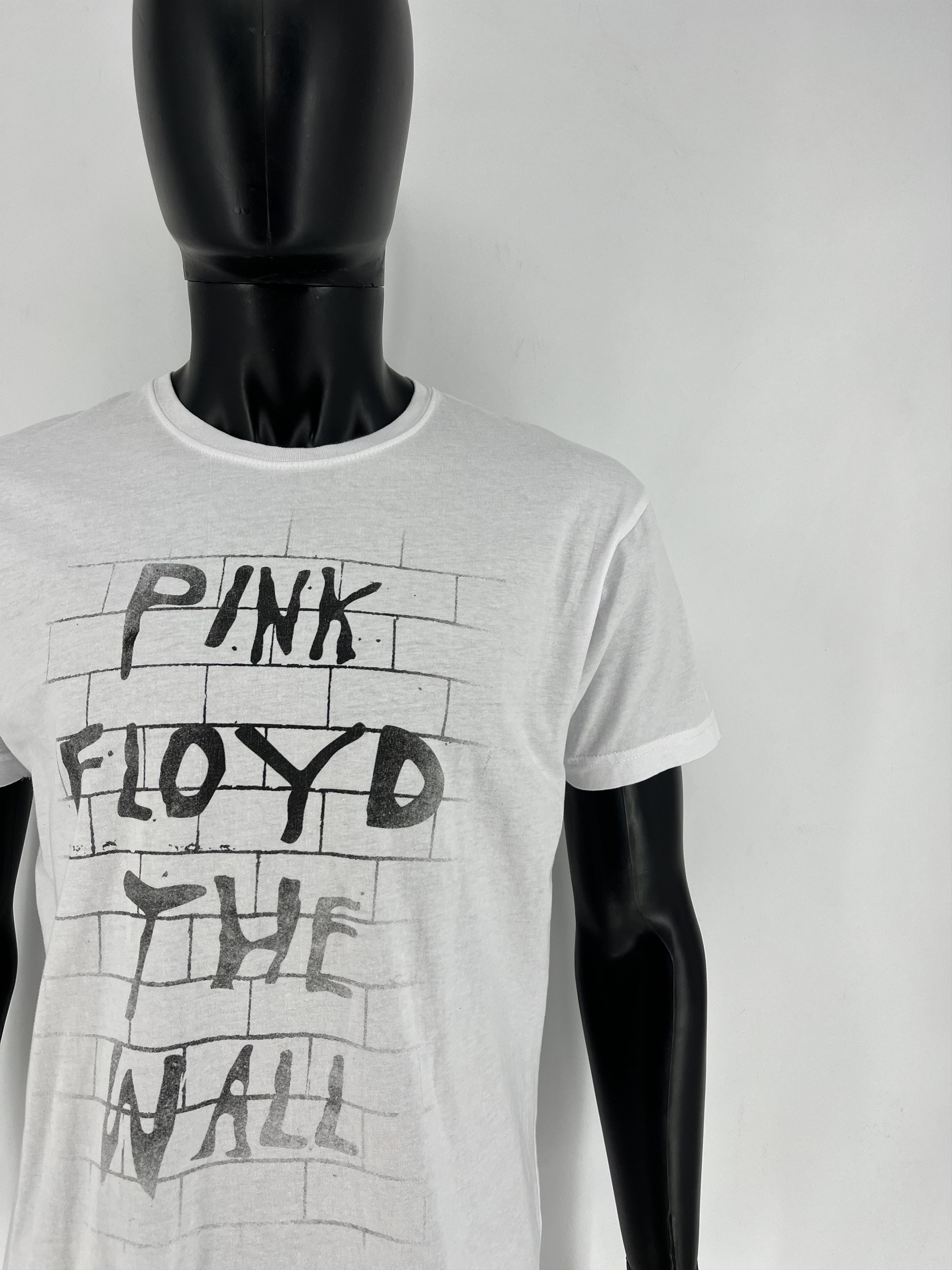 Band Tees × Vintage Vintage Y2K Pink Floyd The Wall Band Shirt Rock Band Tee Size US L / EU 52-54 / 3 - 7 Thumbnail