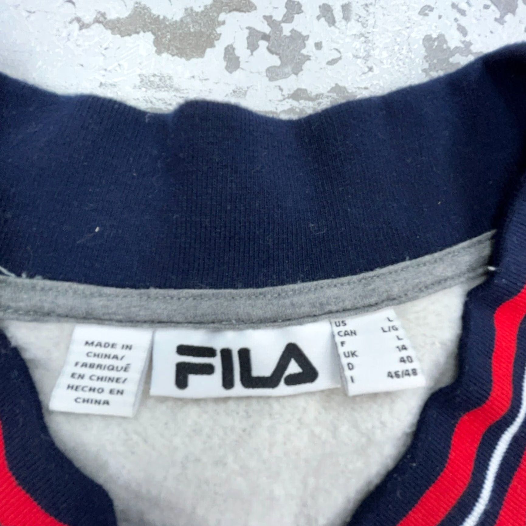 Fila FILA Sweatshirt Women Large Gray Red Silhouette Deep V Neck Logo VTG Size L / US 10 / IT 46 - 4 Thumbnail