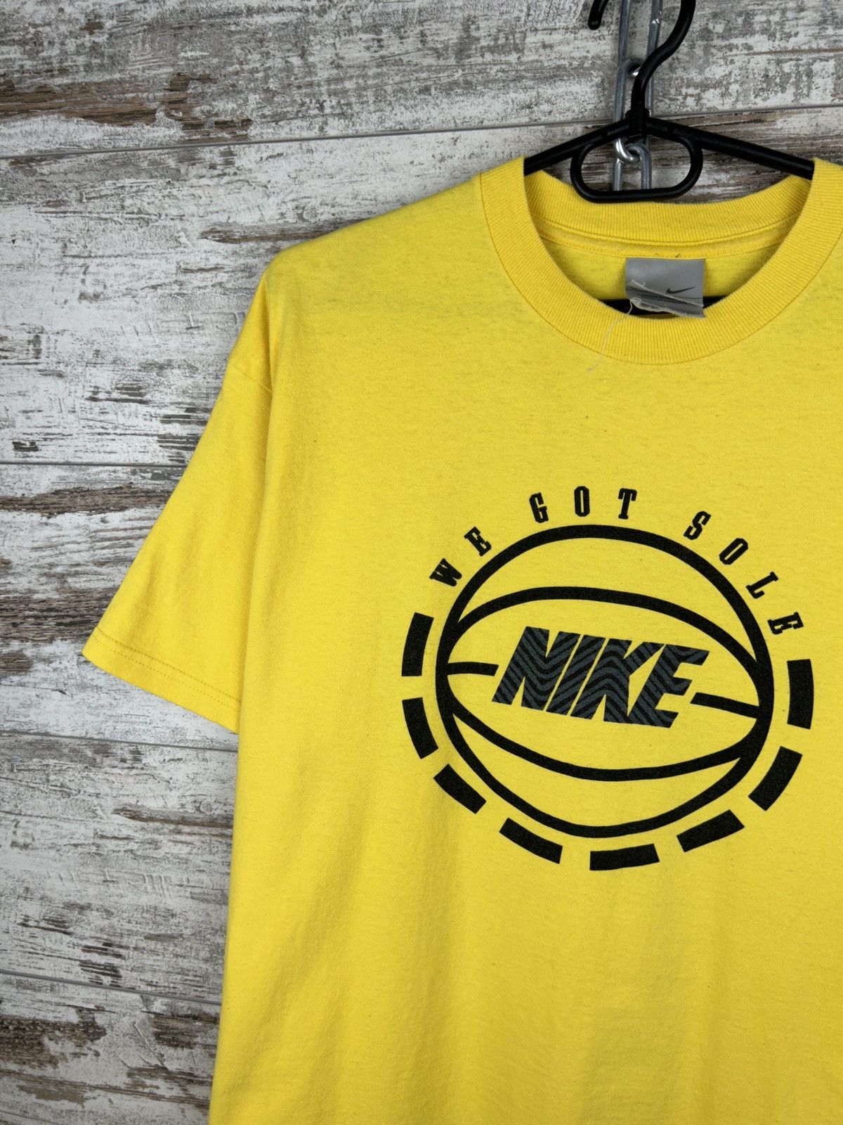 Nike Mens Vintage Nike Big Logo T Shirt rare y2k streetwear tee Size US XL / EU 56 / 4 - 3 Thumbnail