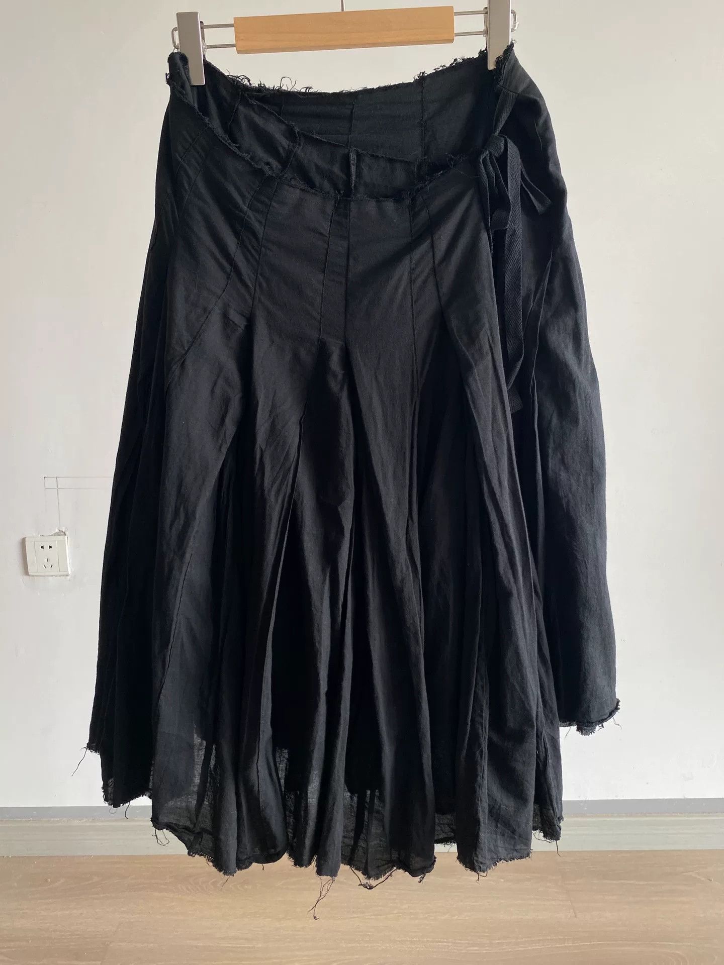 Junya Watanabe junya watanabe vintage layered pleated skirt Size 26" / US 2 / IT 38 - 1 Thumbnail