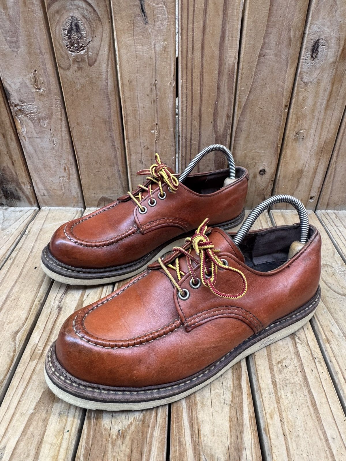 Red Wing Red Wing 8103 Moc Toe Oxford Oro-Russet Portage EUR 41 US 8D Size US 8 / EU 41 - 13 Thumbnail