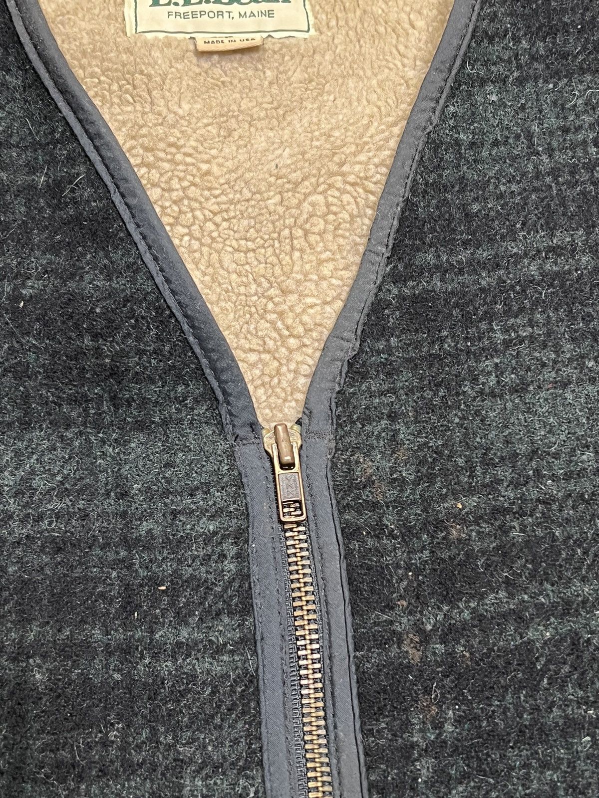 Japanese Brand L. L. Bean vintage wool men’s vest Size US L / EU 52-54 / 3 - 4 Thumbnail
