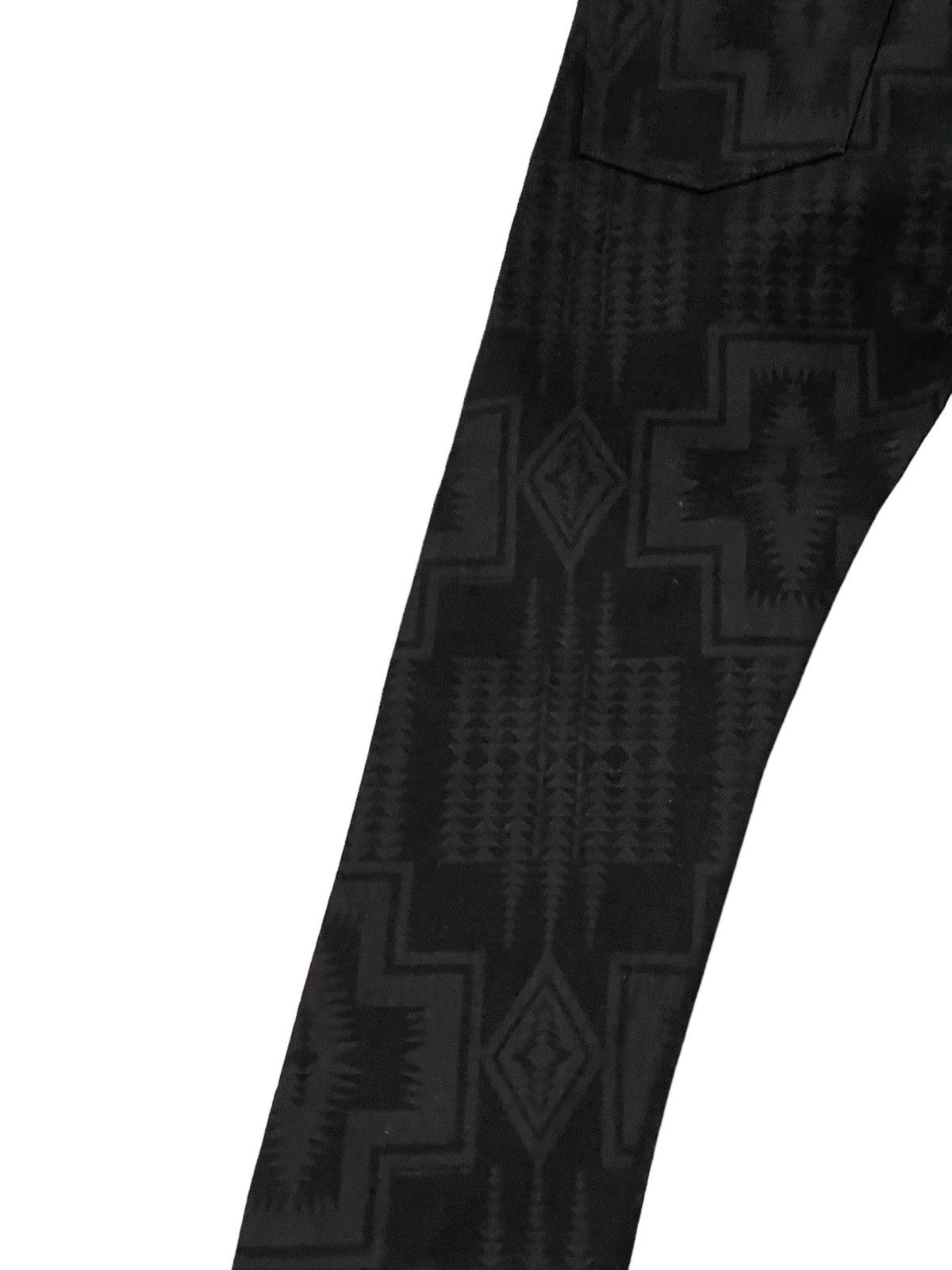 Pendleton Native Navajo New Skinny Jeans Pendleton Stretch 7🟦2 Size US 31 - 17 Thumbnail