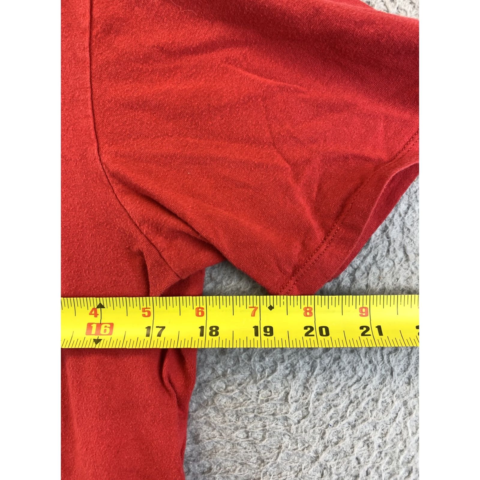 Nike Nike T-Shirt Men Short Sleeve Swoosh Logo Red 89-16 / S / Regular / Cotton / Nike 89-16 Size US S / EU 44-46 / 1 - 4 Thumbnail