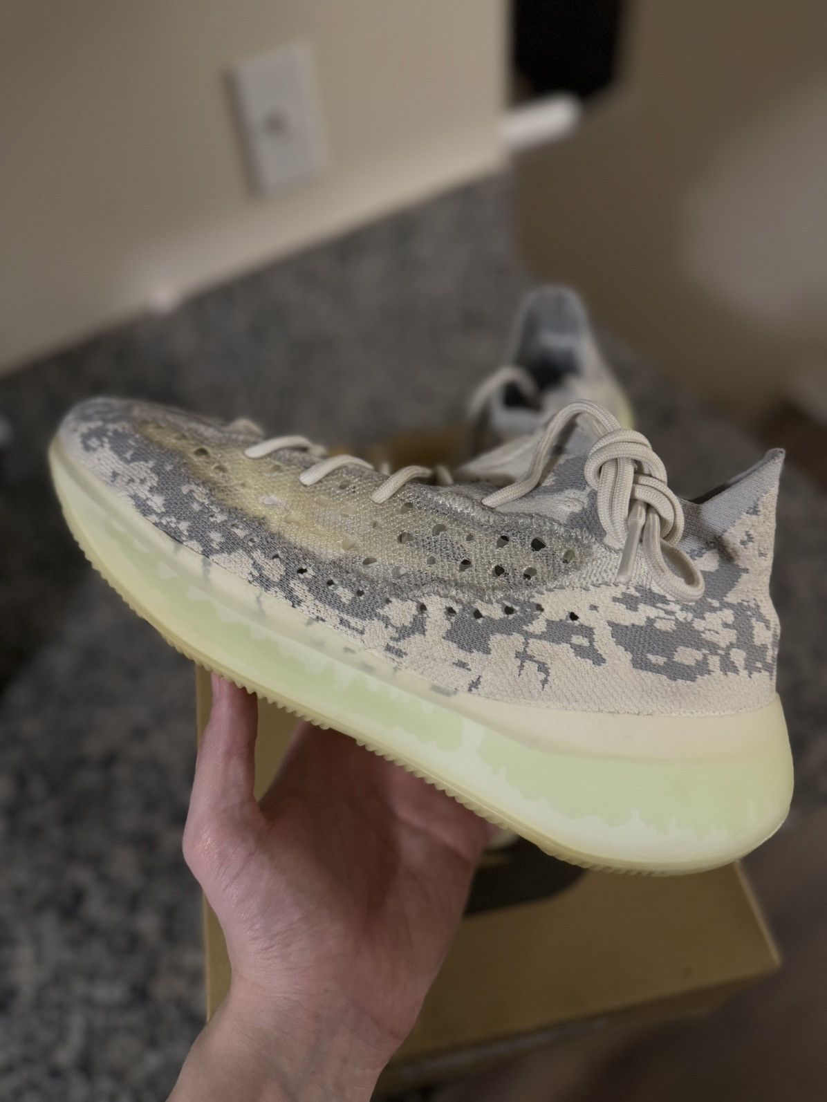 Adidas × Yeezy Yeezy 380 Alien Size 11.5 W BOX Clean Size US 11.5 / EU 44-45 - 14 Thumbnail