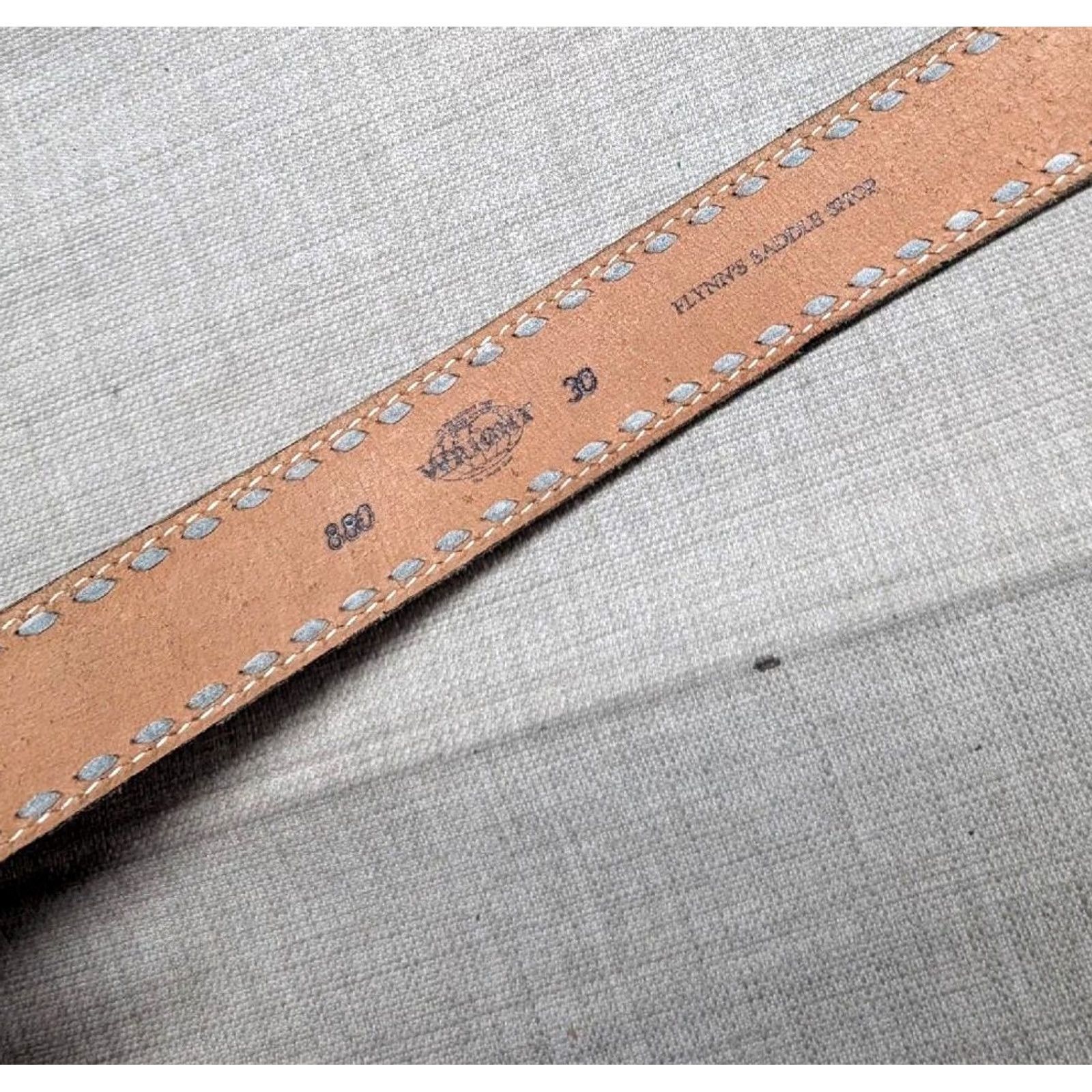 Vintage VINTAGE Wright Western Belt - 28 Brown Leather Cowhide 1-3/4" Floral Southwestern Tooled Buckle Belt Mens Size 28 - 7 Thumbnail