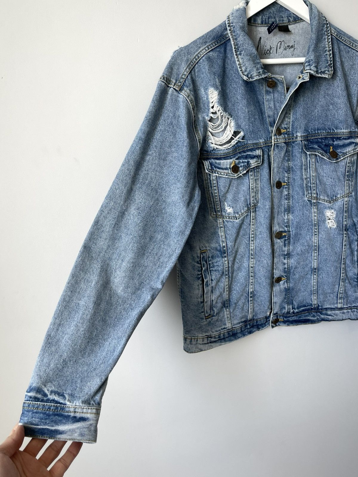 H&M H&M x Nicki Minaj Limited Distressed Rare Denim Jacket Size M / US 6-8 / IT 42-44 - 5 Thumbnail
