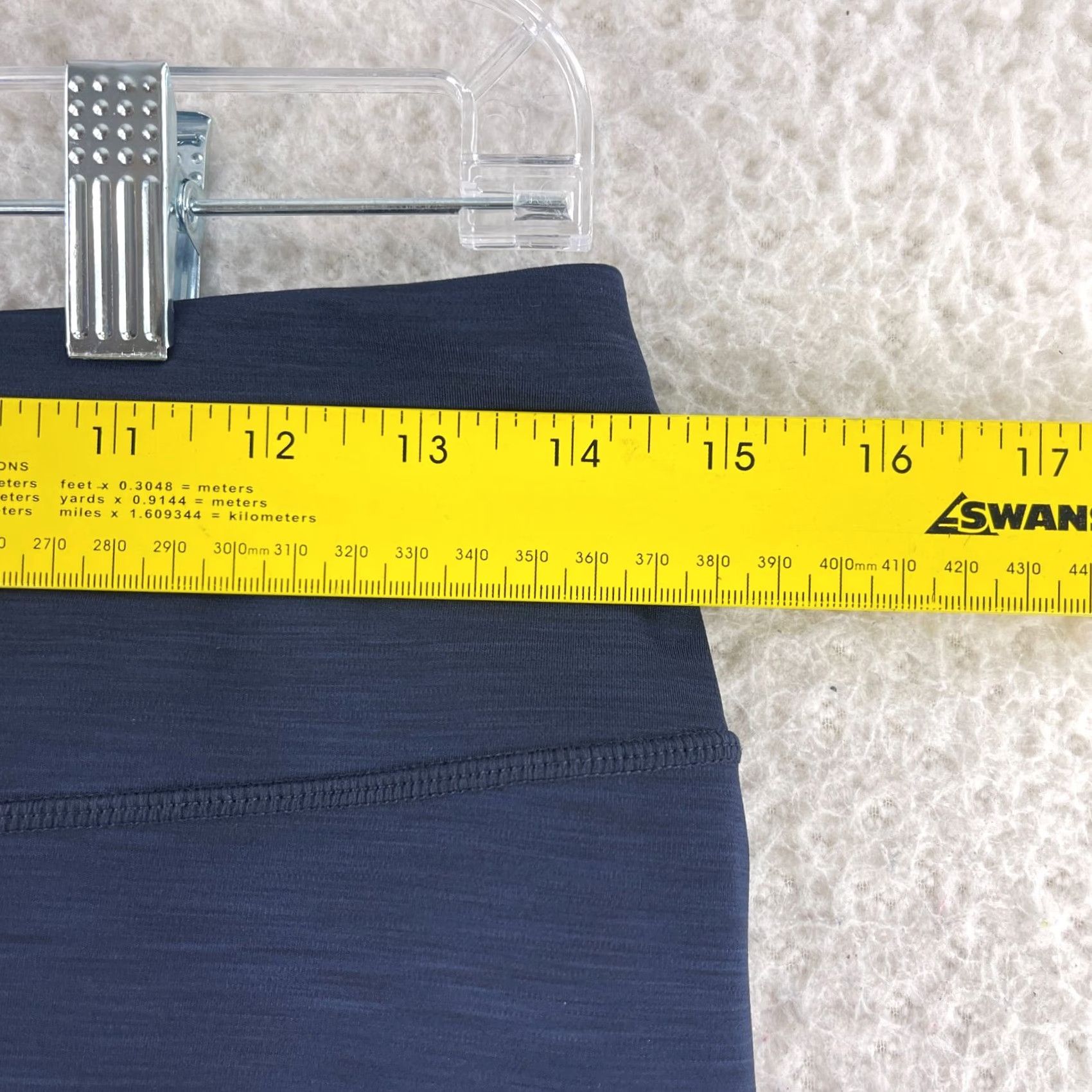 Athleta Athleta Blue Colorblock Sonar Capri Legging Womens Medium Size 29" - 6 Thumbnail