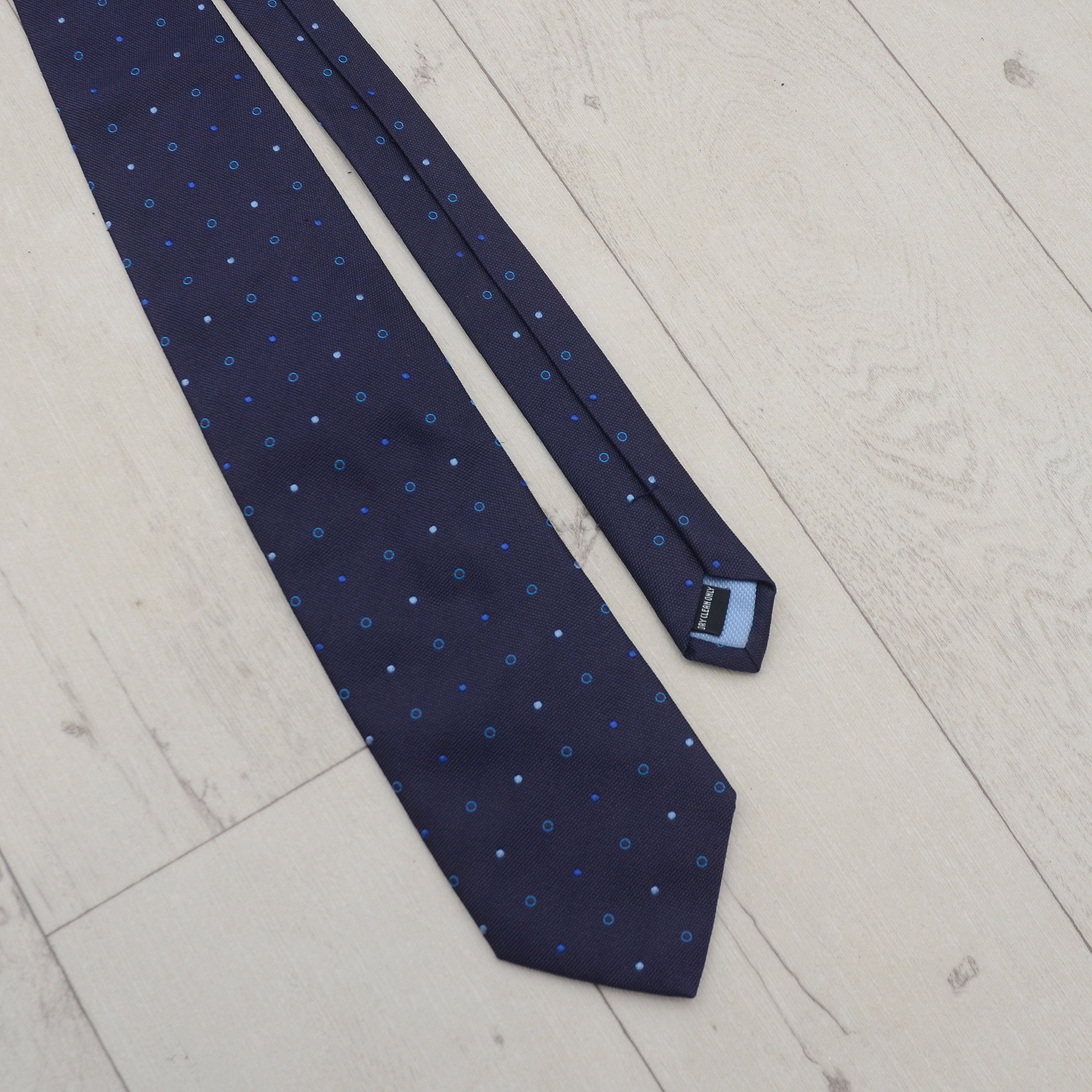 Lacoste 📁Lacoste Polka Dot Tie made in Italy 100% silk Size ONE SIZE - 3 Thumbnail