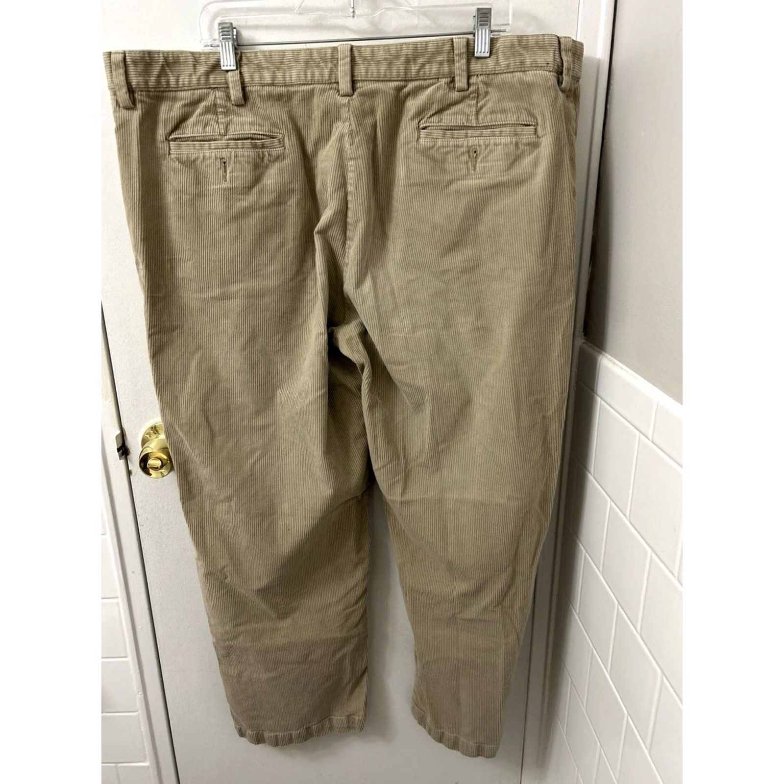 Vintage LL Bean Country Corduroy Pants Mens 42x29 Tan Comfort Waist Vintage No N/A 502864 Size US 42 / EU 58 - 7 Thumbnail