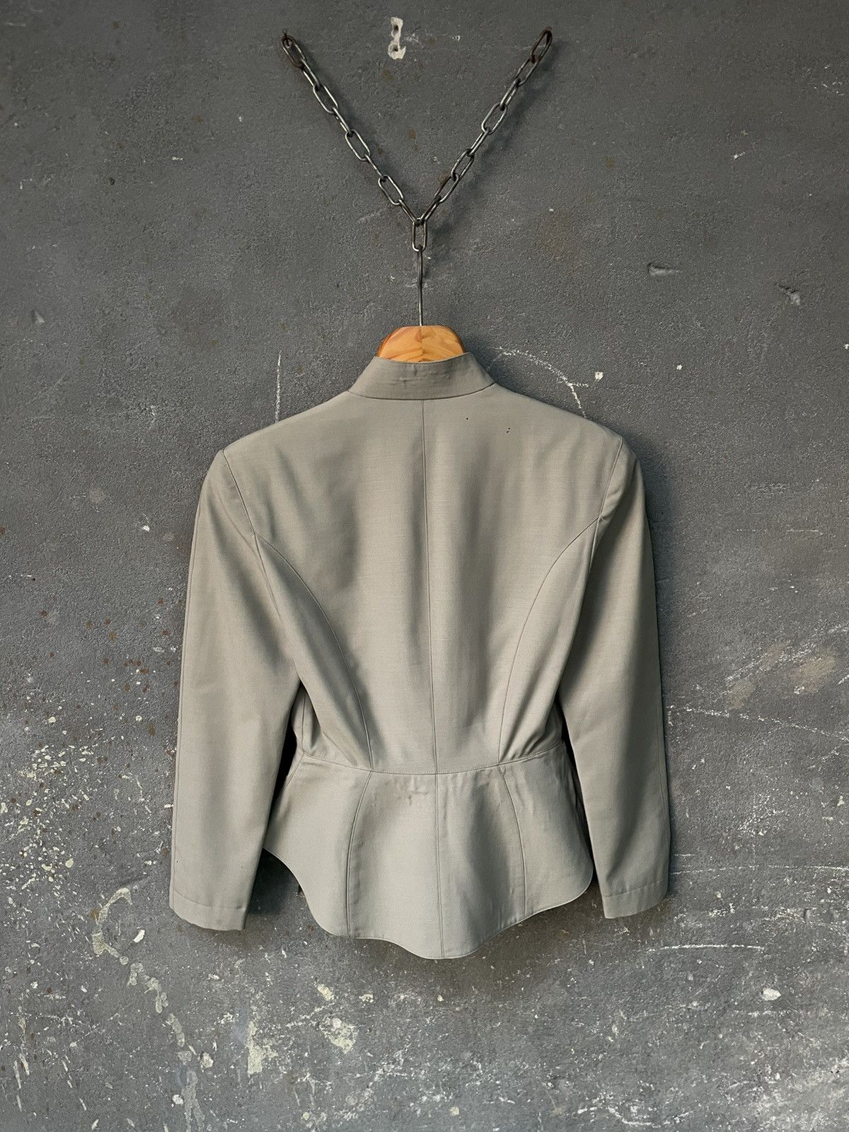 Thierry Mugler Thierry Mugler 80’s Archive Nude Wool Blazel Metal Logo Size XS / US 0-2 / IT 36-38 - 8 Thumbnail