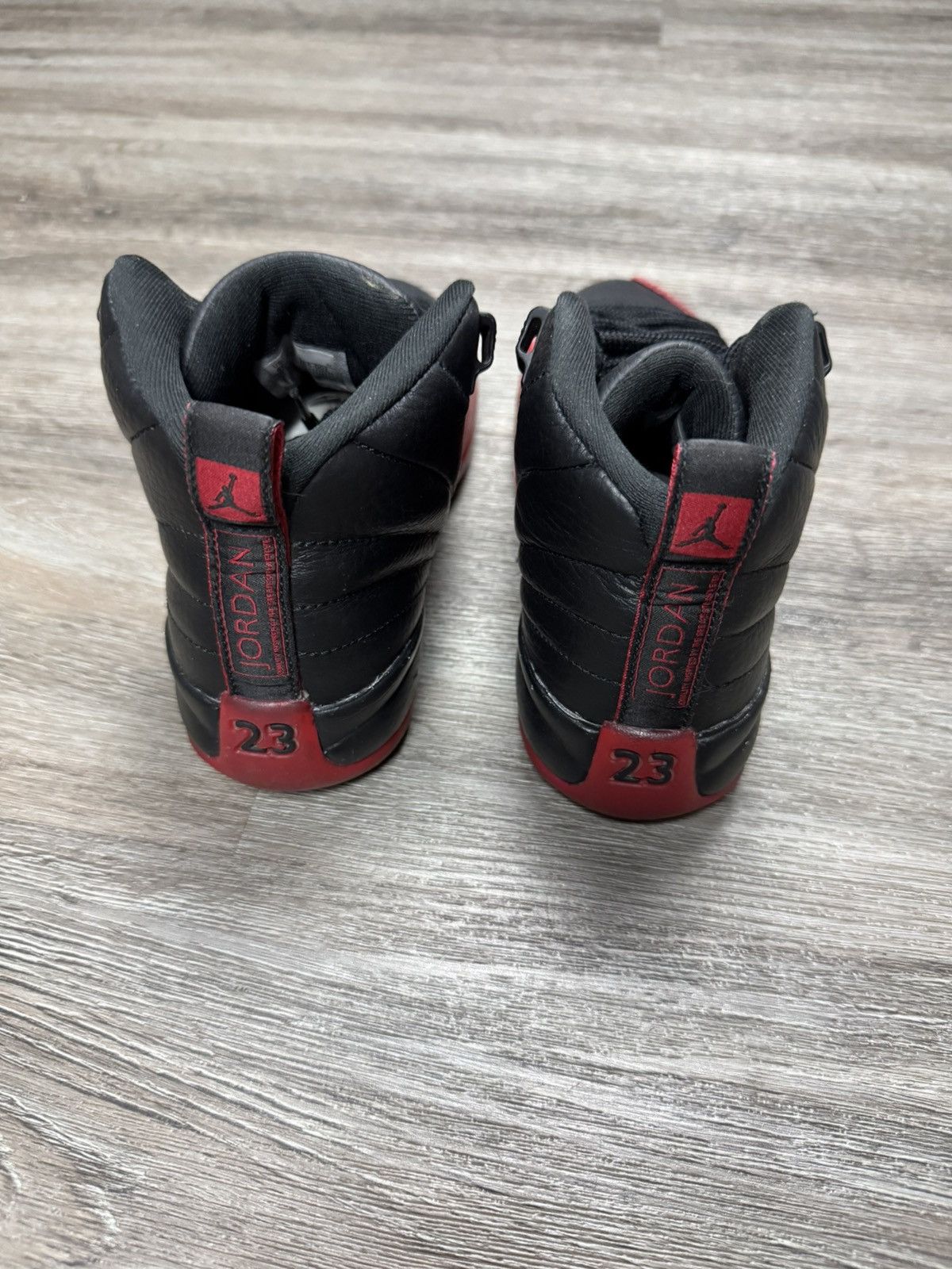 Jordan Brand Jordan 12 Retro Flu Game (2025) (GS) size 4Y/5.5W Size US 4 / IT 34 - 4 Thumbnail