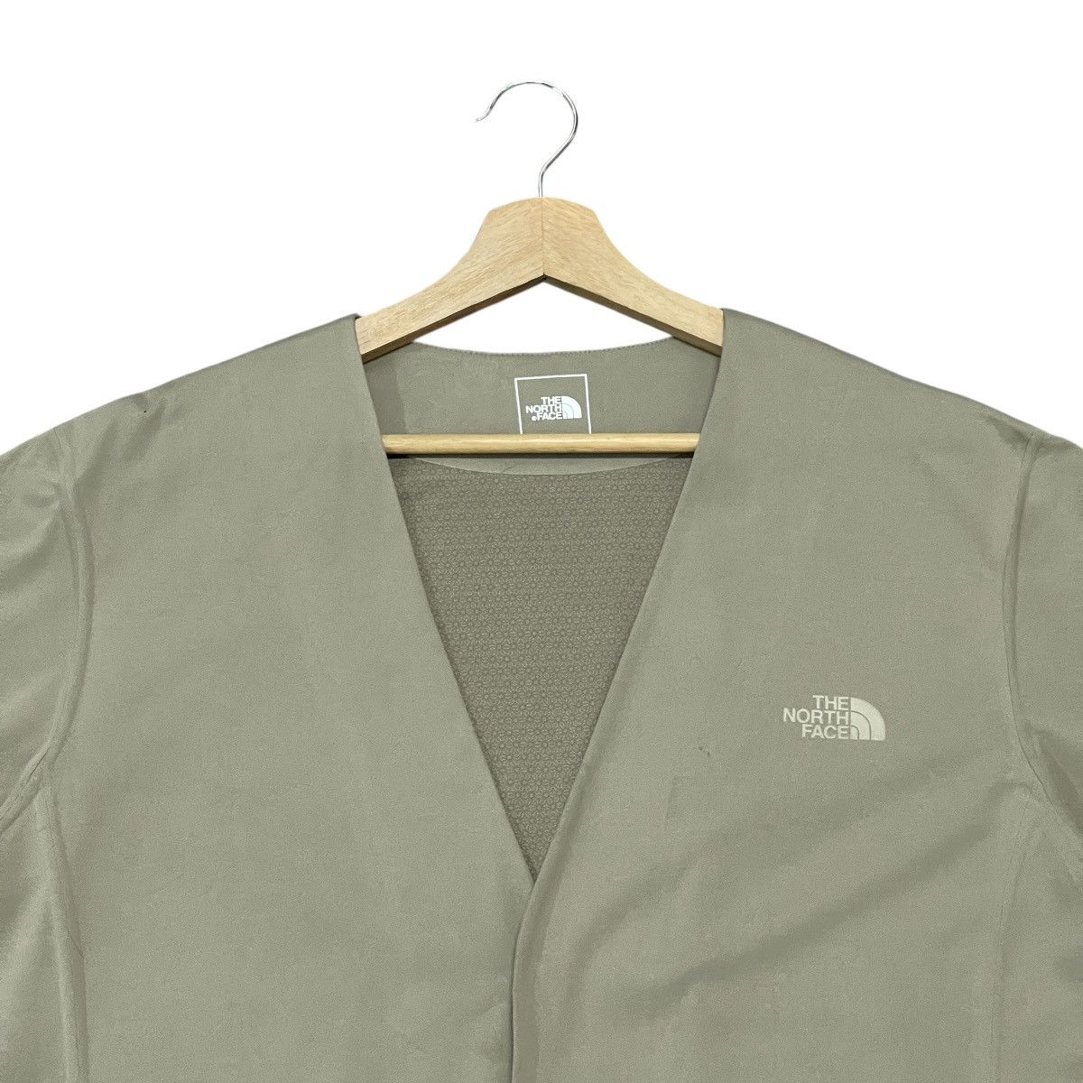 The North Face The North Face Unisex Tech Lounge V-Neck Cardigan Jacket Size US M / EU 48-50 / 2 - 6 Thumbnail