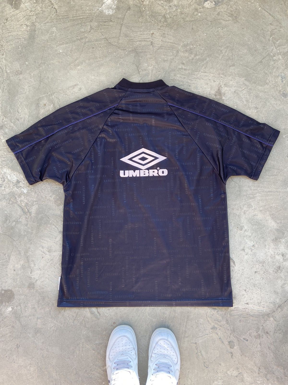 Umbro × Vintage Umbro Monogram 1990-92 Jersey Vintage Size US XL / EU 56 / 4 - 2 Thumbnail