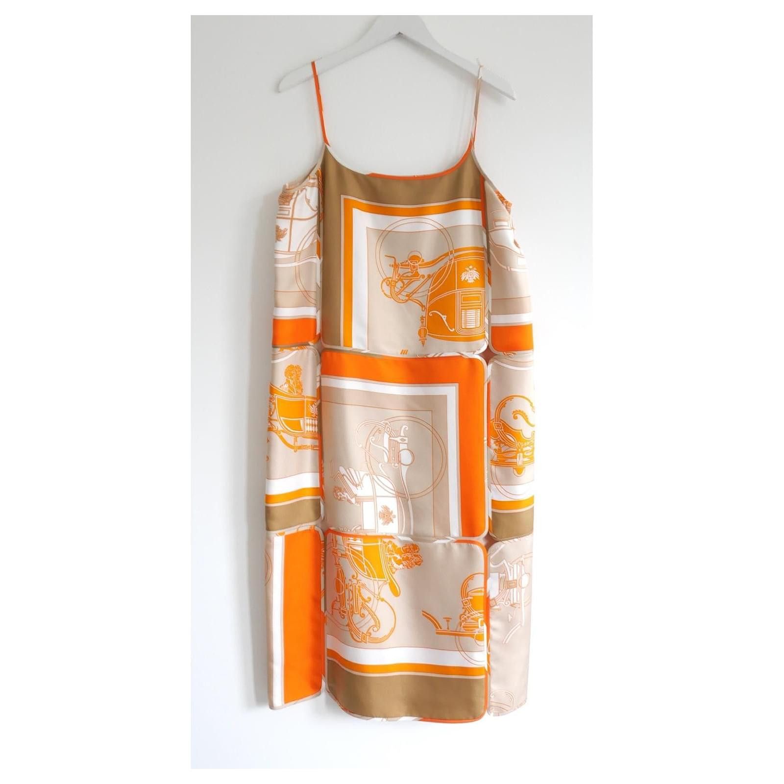 Hermes Hermes Robe A Bretelles Silk Dress Beige/Palomi Orange Size XS / US 0-2 / IT 36-38 - 1 Thumbnail